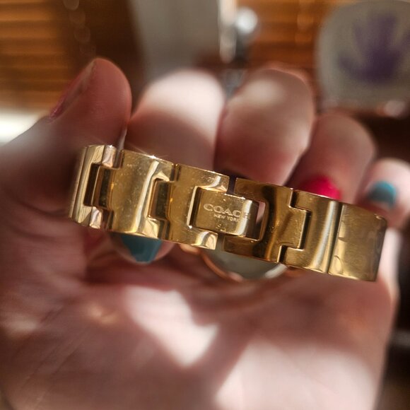 Rose gold coach watch main image 5